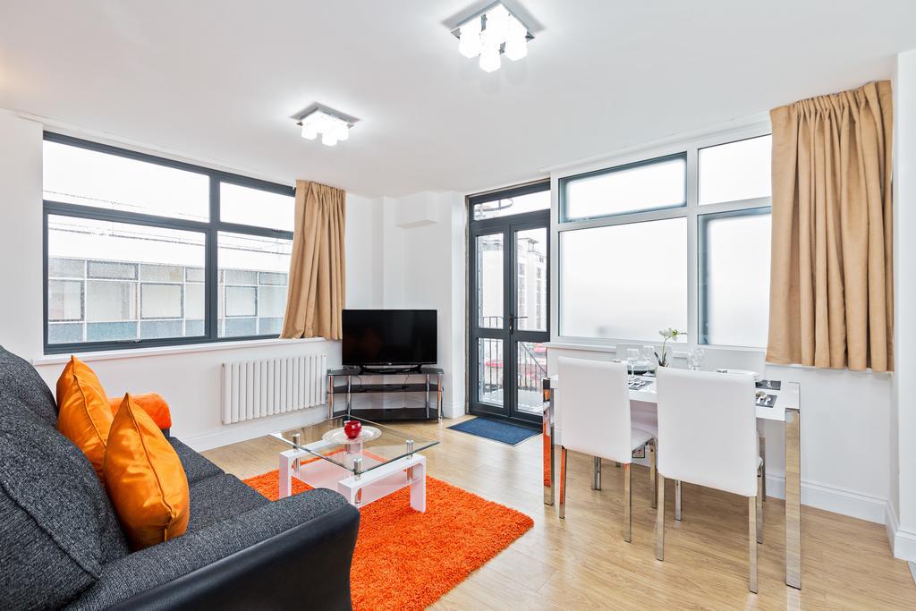 Metro Service Apartments Bedford Esterno foto